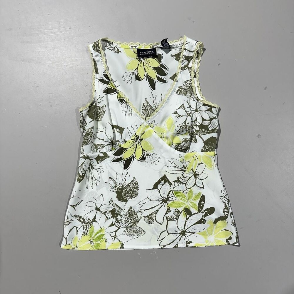 New York & Company Women's XS Sheer White and Green Floral Tank Top